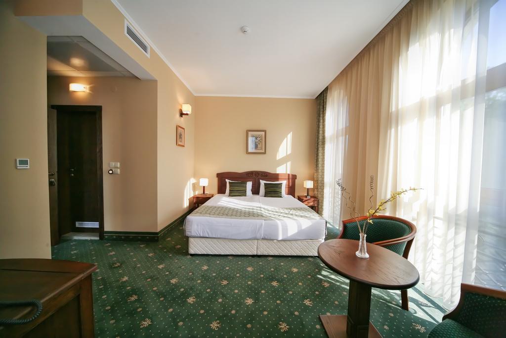Retro Hotel CChaskovo Rum bild